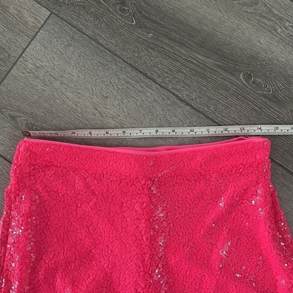 Main STRIP rhinestone crop cowboy sequin pants in fuchsia Medium - Picture 2 of 10